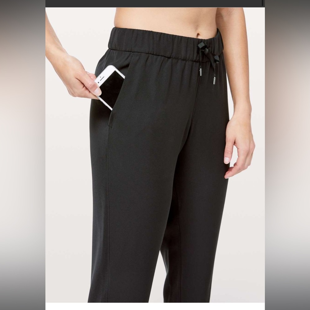 🍋Lululemon On the Fly Jogger 🍋 - Picture 5 of 12